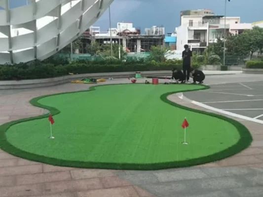 Thiết kế sân golf mini trong nhà