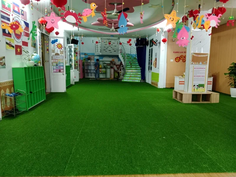 Thảm cỏ nhân tạo ứng dụng ngày càng nhiều