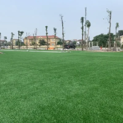 Cỏ nhân tạo mang đến không gian xanh