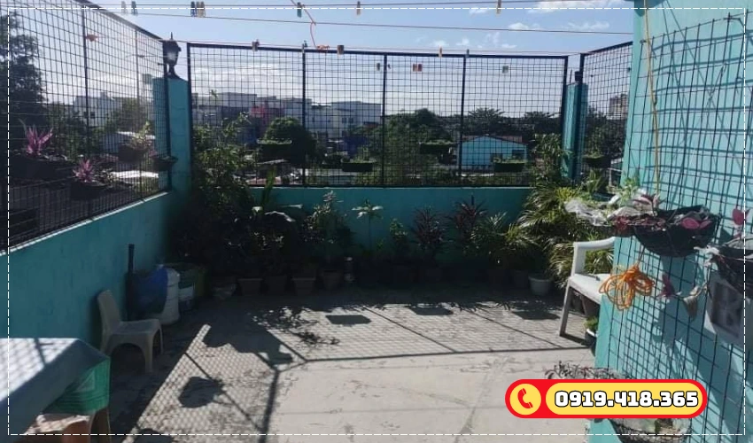 Xử lý mặt nền bằng phẳng , sạch sẽ trước khi thi công
