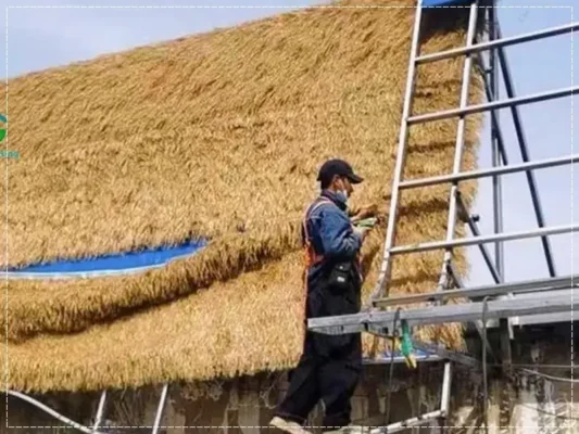 Thảm rơm nhân tạo