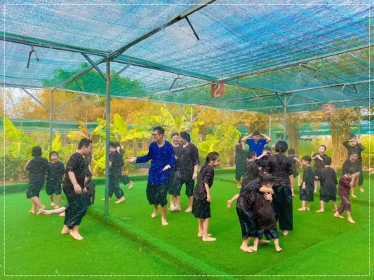 Cỏ nhân tạo dễ dàng thi công trong môi trường đô thị hóa