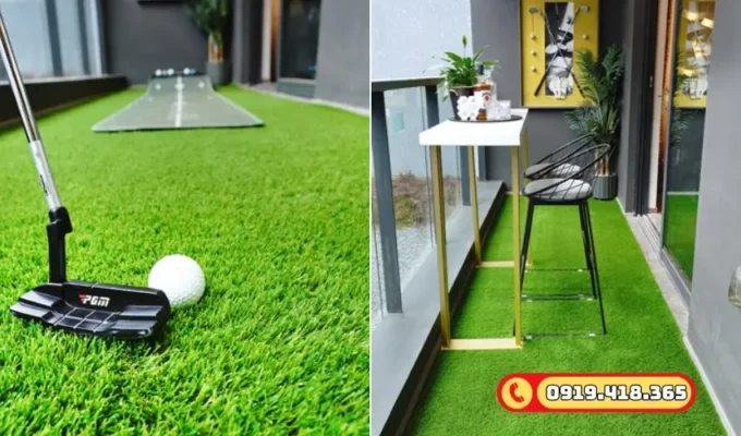 Ban công nhỏ hẹp được mở rộng không gian nhờ thảm cỏ nhân tạo.