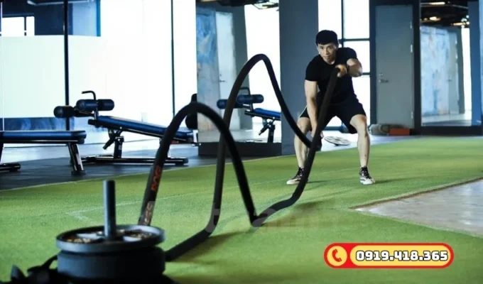 Cỏ nhân tạo phòng tập GYM chịu lực tốt, thích hợp với khu vực tập thể lực.