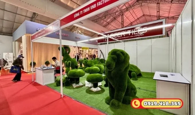 Cỏ nhân tạo trong hội chợ triển lãm