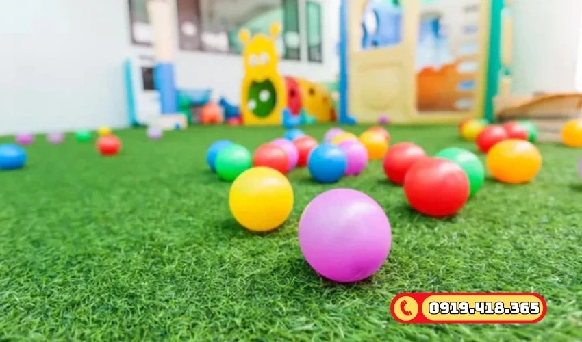 Kích thích trẻ hoạt động với sắc màu