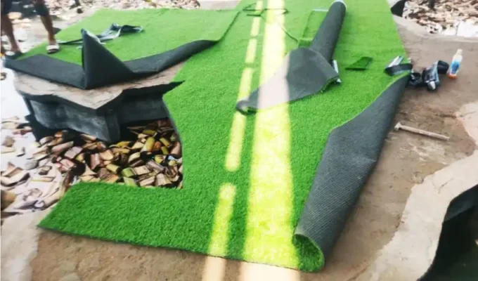 Trải thảm theo thực tế